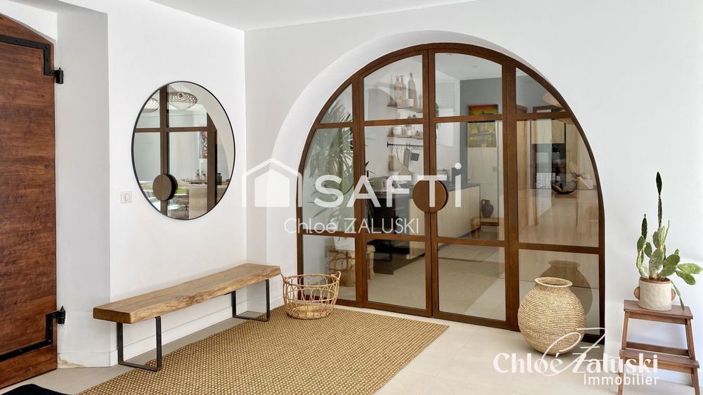 � vendre  Maison Saint-Rapha�l (83700)