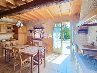  Maison � vendre 6 pi�ces 300 m�