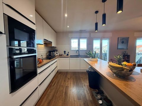  Appartement � vendre 4 pi�ces 95 m�