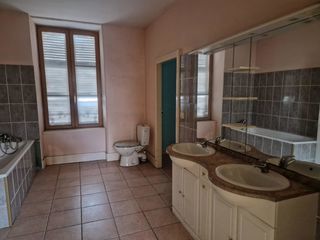  Immeuble � vendre 241 m�