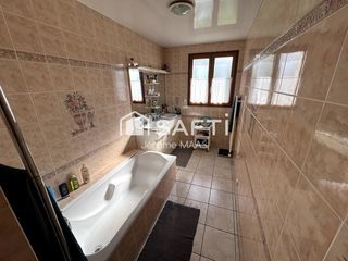  Maison � vendre 7 pi�ces 150 m�