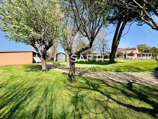  Maison � vendre 6 pi�ces 240 m�