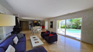  Maison � vendre 9 pi�ces 221 m�