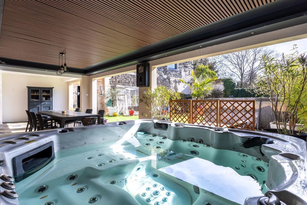 � vendre  Maison La Roche-Blanche (63670)