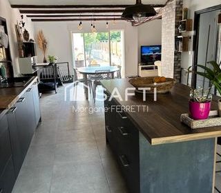  Maison � vendre 9 pi�ces 260 m�