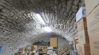  Immeuble � vendre 330 m�