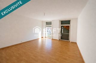  Immeuble � vendre 209 m�