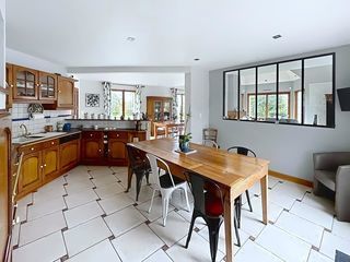  Maison � vendre 7 pi�ces 220 m�