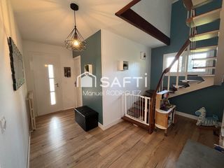  Maison � vendre 8 pi�ces 200 m�