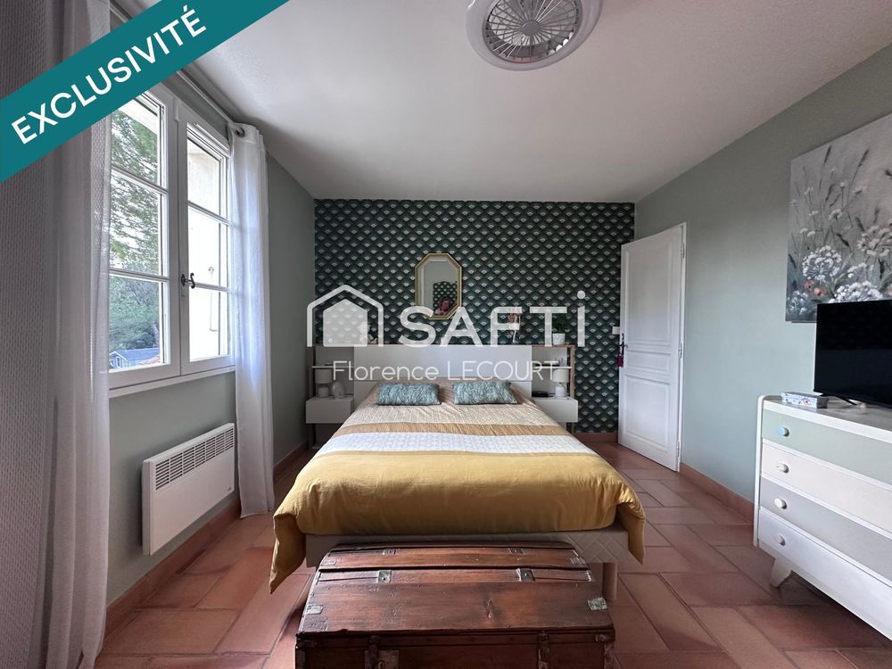 � vendre  Maison Pourri�res (83910)