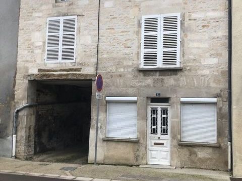   Maison ancienne avec potentiel Maison - 6 pi�ce(s) - 108 m�