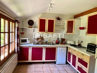  Maison � vendre 9 pi�ces 242 m�