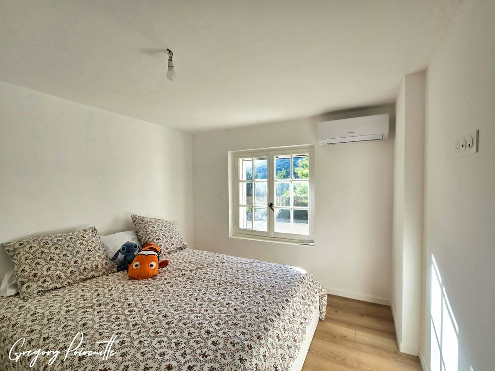 � vendre  Maison Le Revest-les-Eaux (83200)