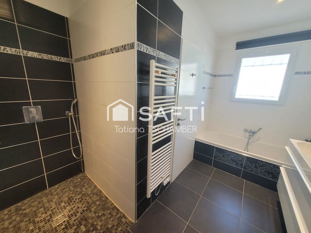 � vendre  Maison Uz�s (30700)