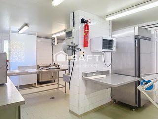  Immeuble � vendre 700 m�