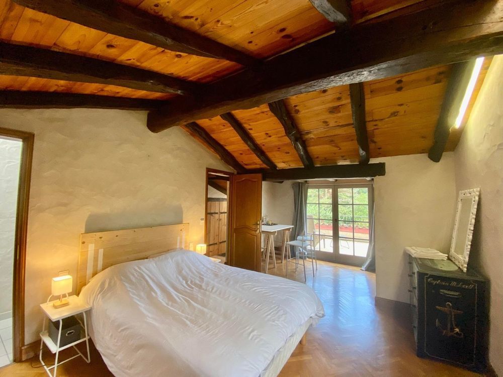 � vendre  Maison Saint-P�e-sur-Nivelle (64310)