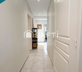  Maison � vendre 6 pi�ces 200 m�