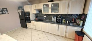  Maison � vendre 8 pi�ces 243 m�