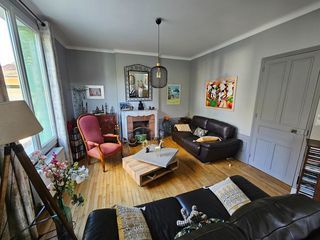  Maison � vendre 9 pi�ces 220 m�