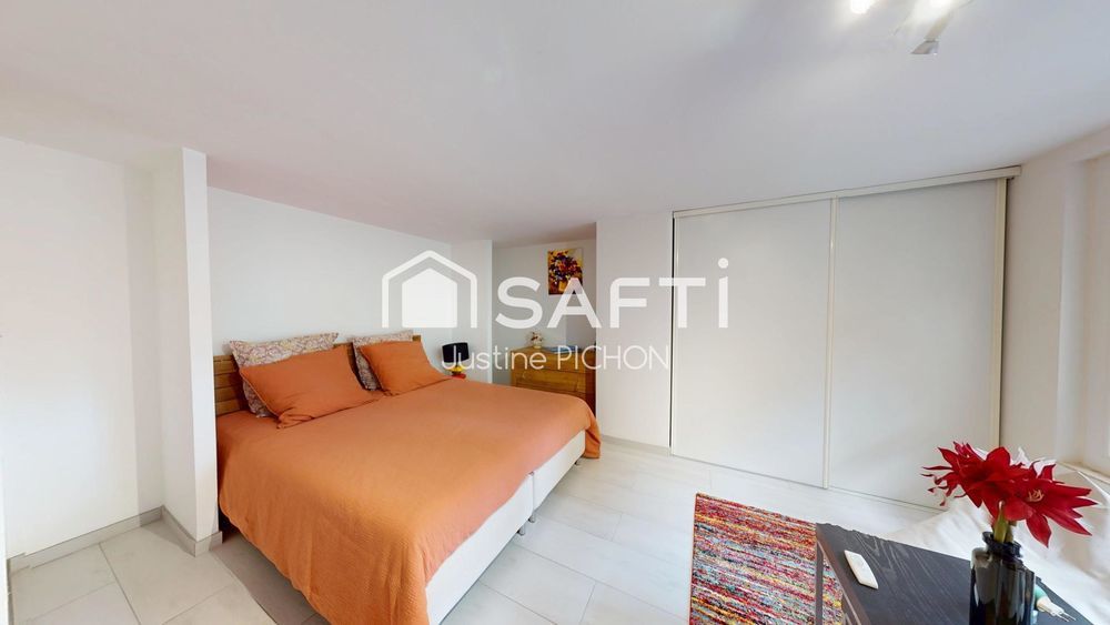 � vendre  Maison Hy�res (83400)