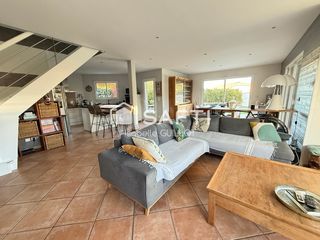  Maison � vendre 6 pi�ces 180 m�