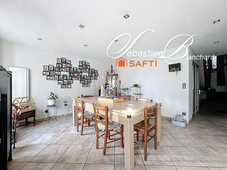  Maison � vendre 6 pi�ces 175 m�