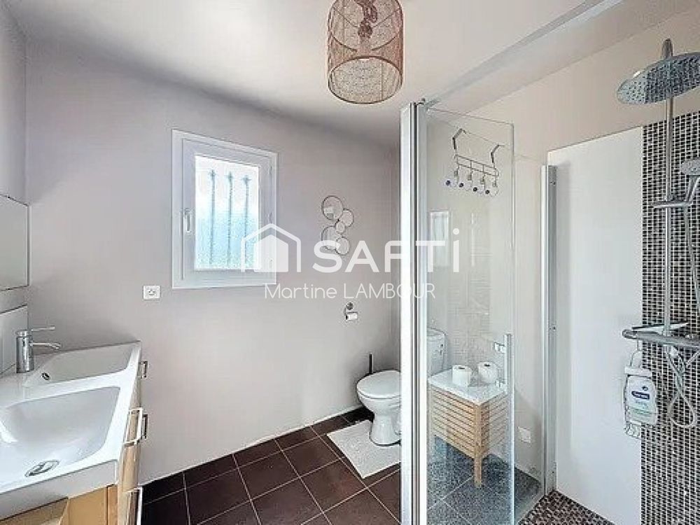 � vendre  Maison Paradou (13520)