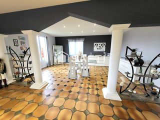  Maison � vendre 8 pi�ces 223 m�