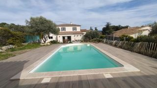  Maison � vendre 12 pi�ces 200 m�