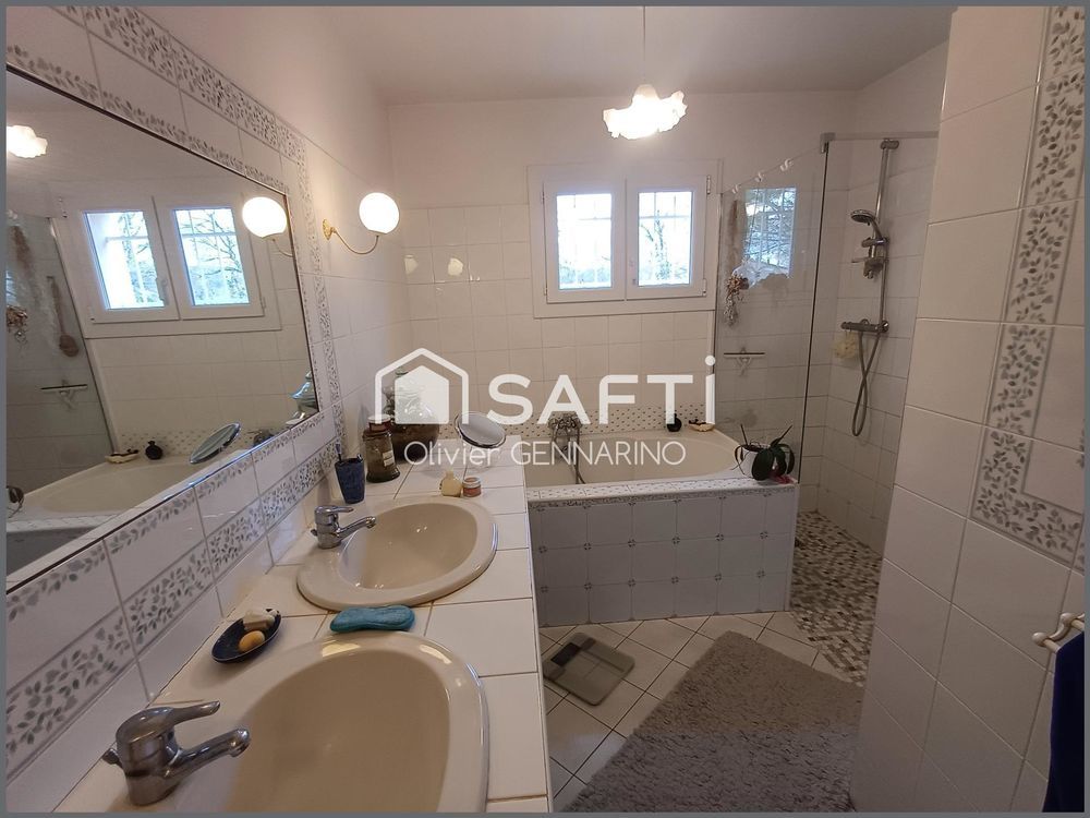 � vendre  Maison B�doin (84410)