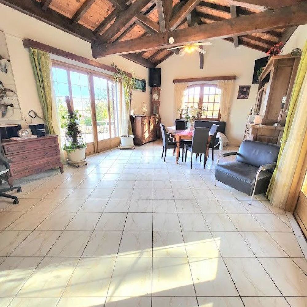 � vendre  Maison Taluyers (69440)