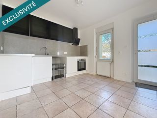  Immeuble � vendre 275 m�