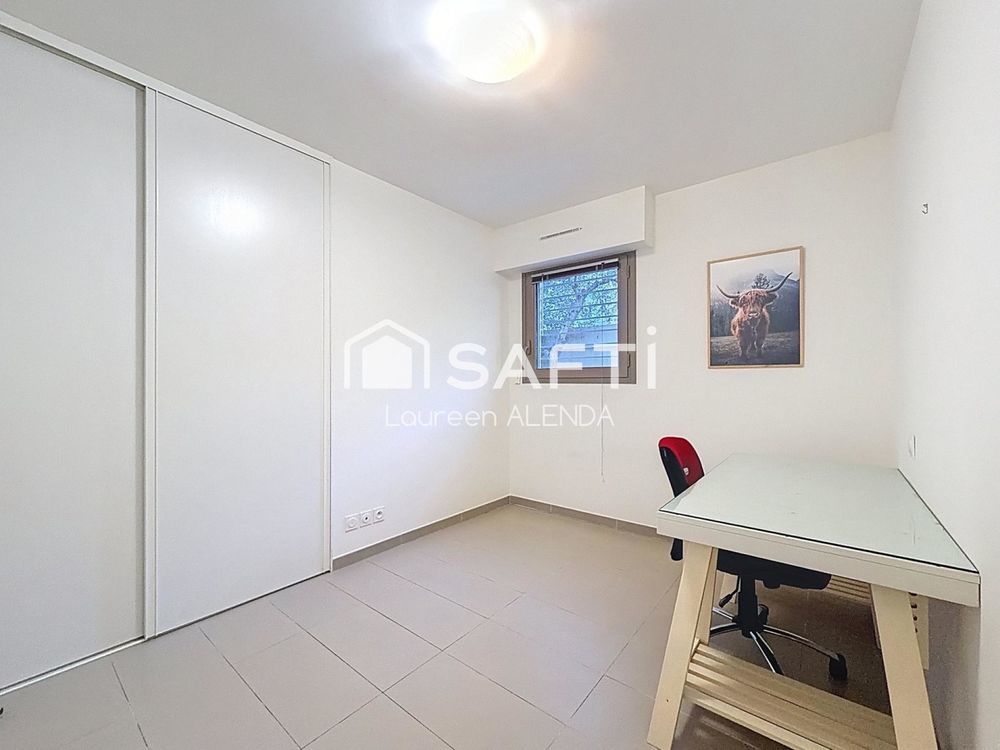 � vendre  Appartement Saint-Rapha�l (83700)