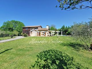  Maison � vendre 8 pi�ces 196 m�