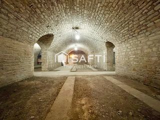  Immeuble � vendre 800 m�