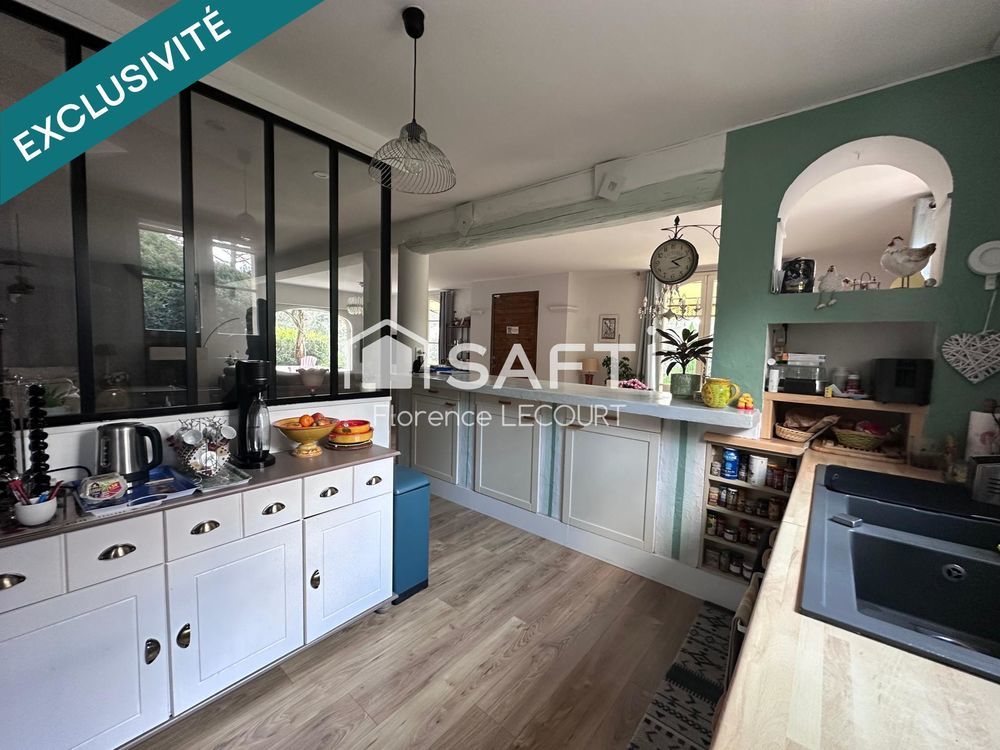 � vendre  Maison Pourri�res (83910)