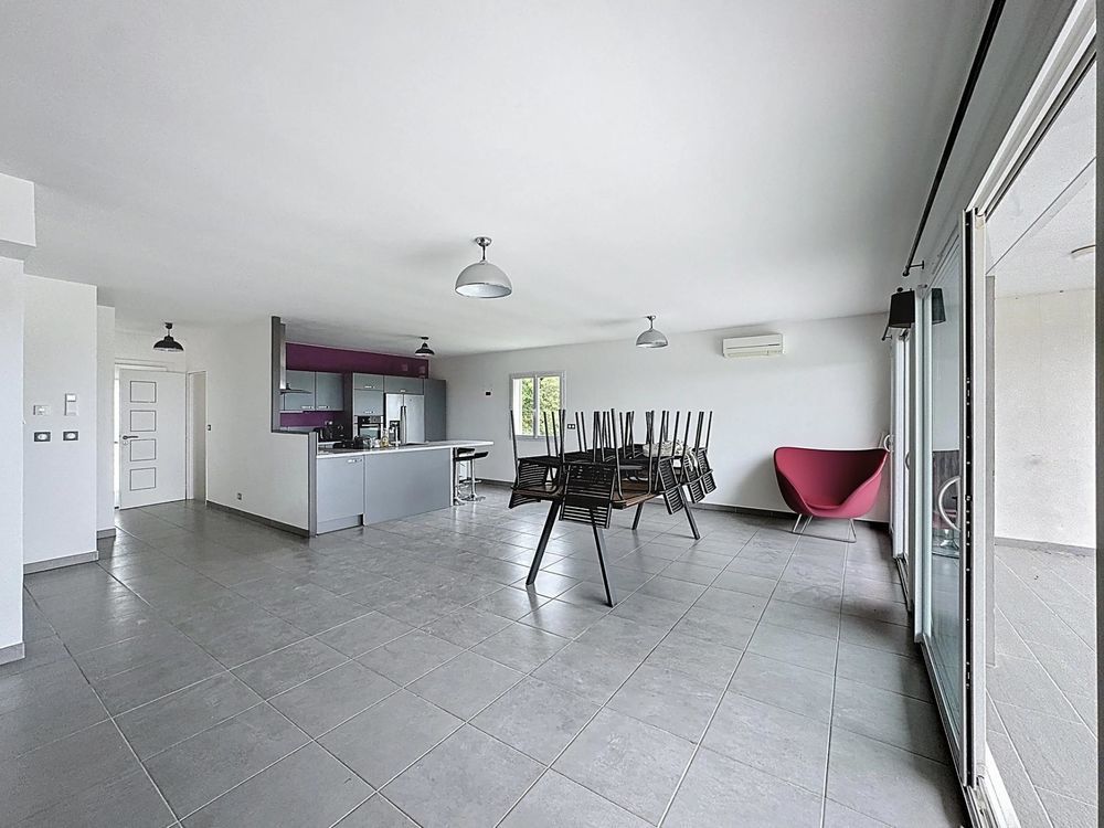 � vendre  Maison Montolieu (11170)