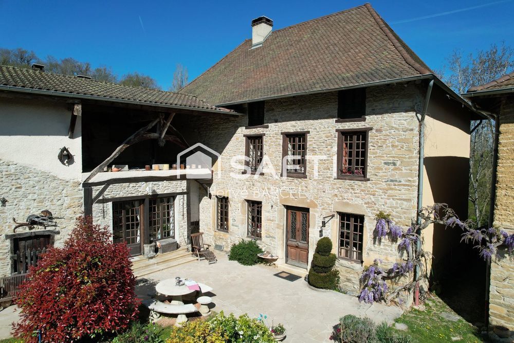 � vendre  Maison Maubec (38300)