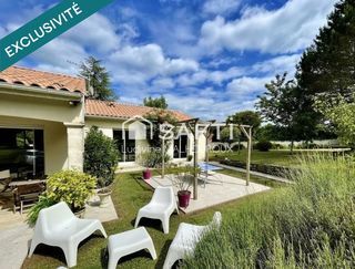  Maison � vendre 9 pi�ces 209 m�