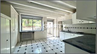  Maison � vendre 8 pi�ces 331 m�