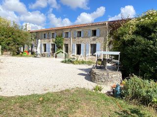  Maison � vendre 9 pi�ces 230 m�