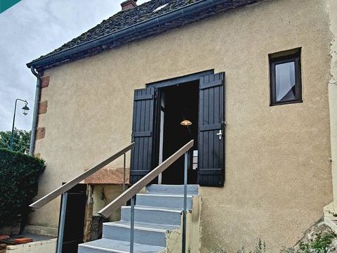   MAISON DE VILLAGE AVEC COURETTE  ET DEPENDANCES Maison - 1 pi�ce(s) - 35 m�