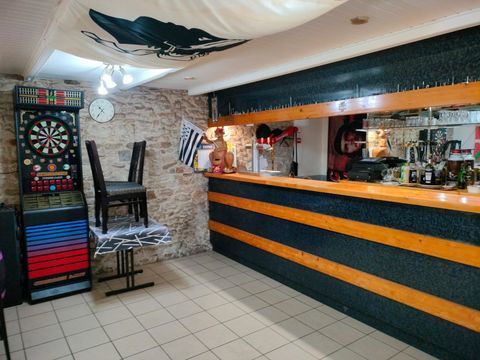 Caf&eacute; restaurant 66000 29000 Quimper