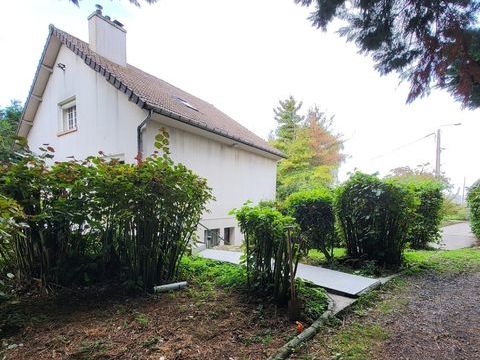   MAISON INDIVIDUELLE SEMI PLAIN PIED, 5 CHAMBRES Maison - 6 pi�ce(s) - 110 m�