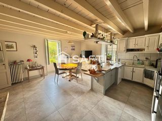  Maison � vendre 8 pi�ces 265 m�