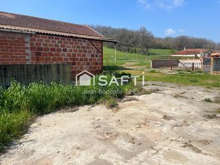  Immeuble � vendre 590 m�