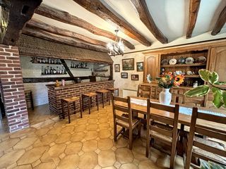  Maison � vendre 9 pi�ces 190 m�