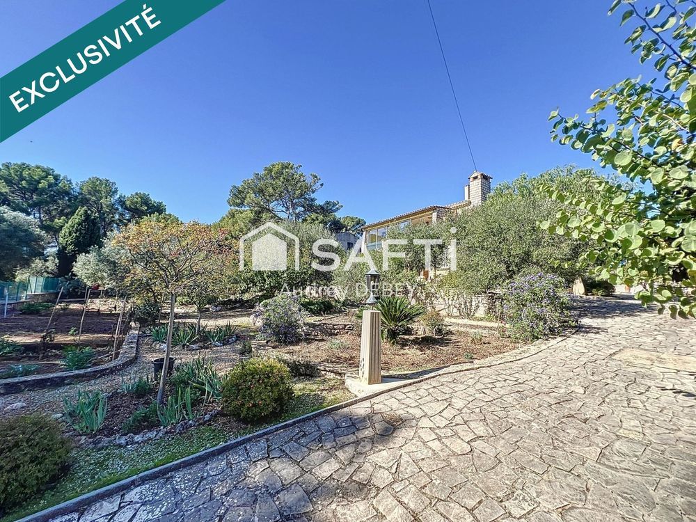 � vendre  Maison Sanary-sur-Mer (83110)