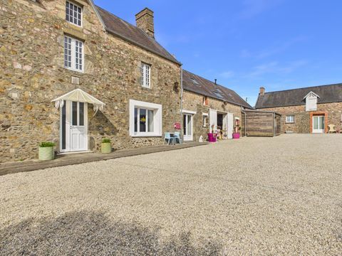   Ensemble immobilier Muneville le Bingard Maison - 9 pi�ce(s) - 286 m�