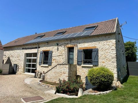   Maison 180m2, 6 pi�ces,3 chambres, d�pendance Maison - 6 pi�ce(s) - 185 m�